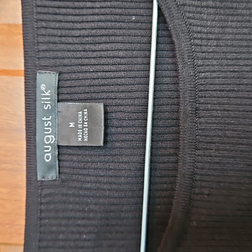 August Silk Black Ribbed Cap Sleeve Top - Picture 2 of 6